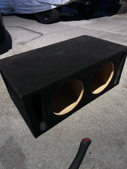 Ported subwoofer box