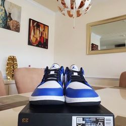 Air Jordan 1 Low Royal