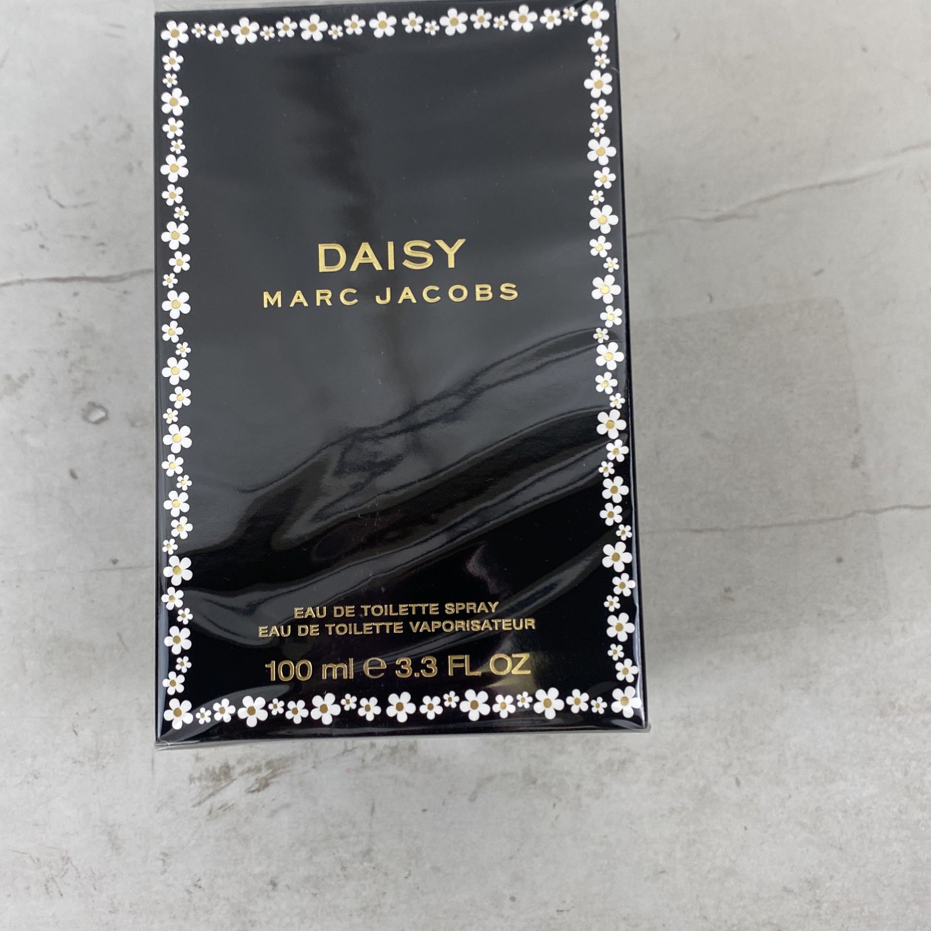 Marc Jacobs Daisy EDT Perfume 100ml for Sale in Las Vegas, NV - OfferUp