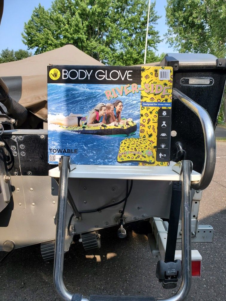Body Glove Riverside 3-Person Towable. (BRAND NEW IN BOX) "$70" ($120 W/ Tax In Stores)