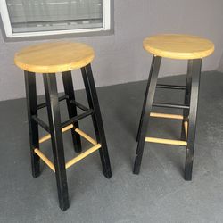 2 Wooden Bar Stools