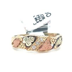 10Kt Black Hills Gold Diamond Ring 2.50g Size 8.5 I-1440