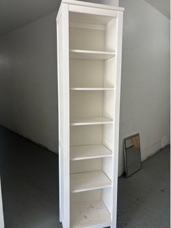 White tall cabinet