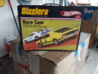 HOTWHEELS SIZZLER CASE.
