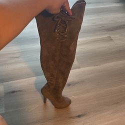 Height Thigh Boots