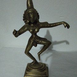 VINTAGE BRASS SCULPTURE - DANCING SHIVA 6" ×3.5"  - G1000