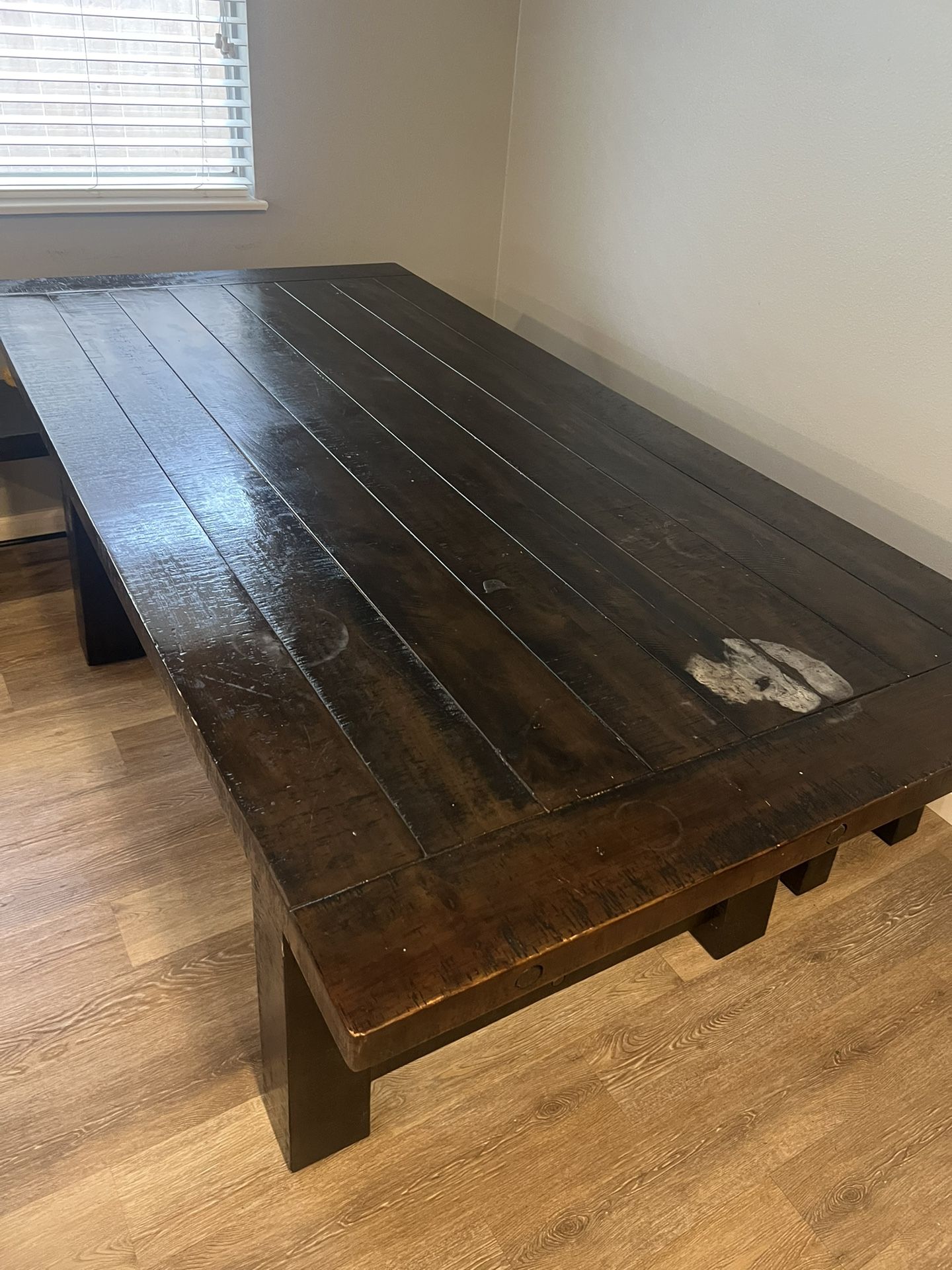 Rustic Dinning Table