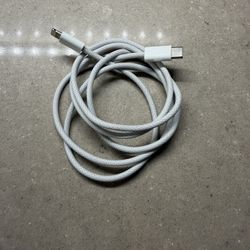 Apple USB-C to Lightning Cable (1 m)