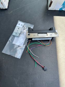 New Open Box HES 5000C-12/24D-LBM Electric Door Strike w/ Faceplate Kit