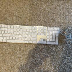 Apple Keyboard With Number Pad