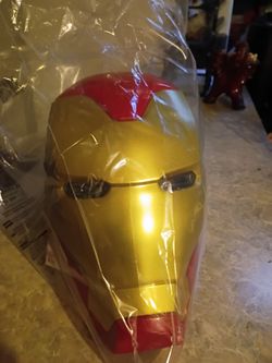 Iron man helmet with gauntlet for Avengers endgame encore