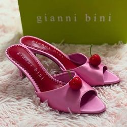 Gianni Bini Heels 