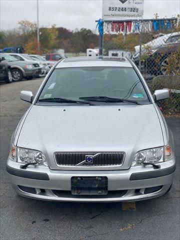 2001 Volvo S40