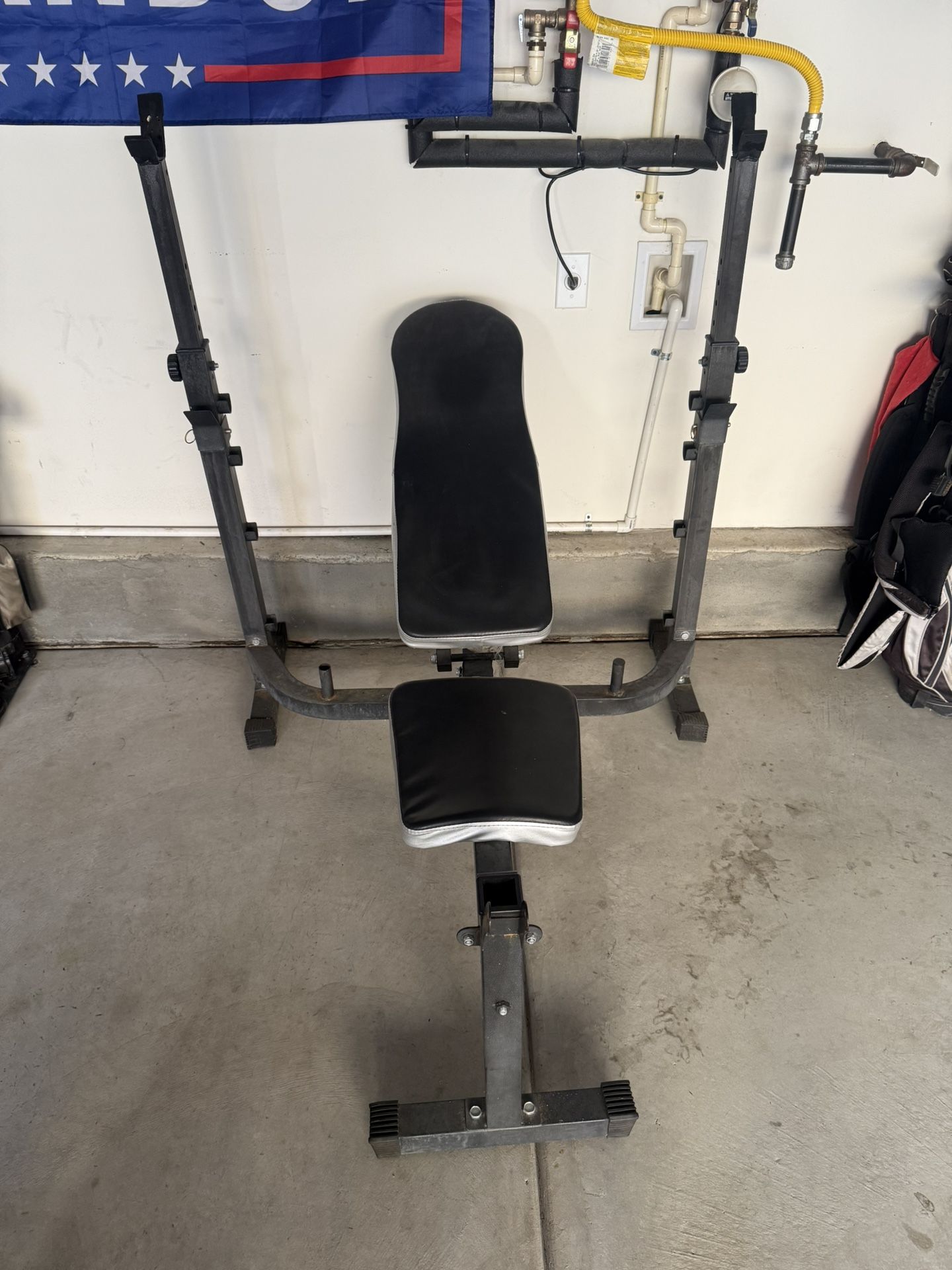 Weight Bench