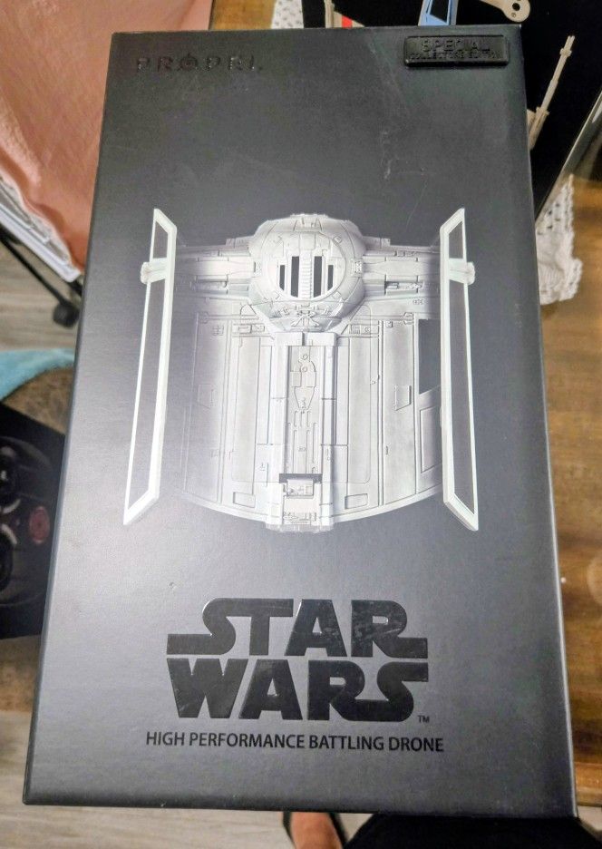 Propel Star Wars TIE Advanced X1 High Performance Battling Drone