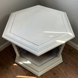 Pet Bed/End table 