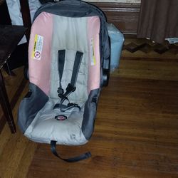 Infants Car Seat And Kitchenette Play Set