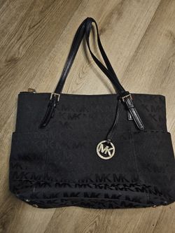 Michael Khors Black Purse