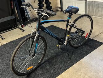 Infinity Boss Three Bike 7 Speed Hybrid Bike