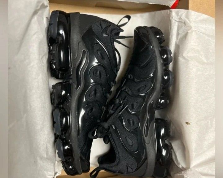 Nike Vapor Size 8