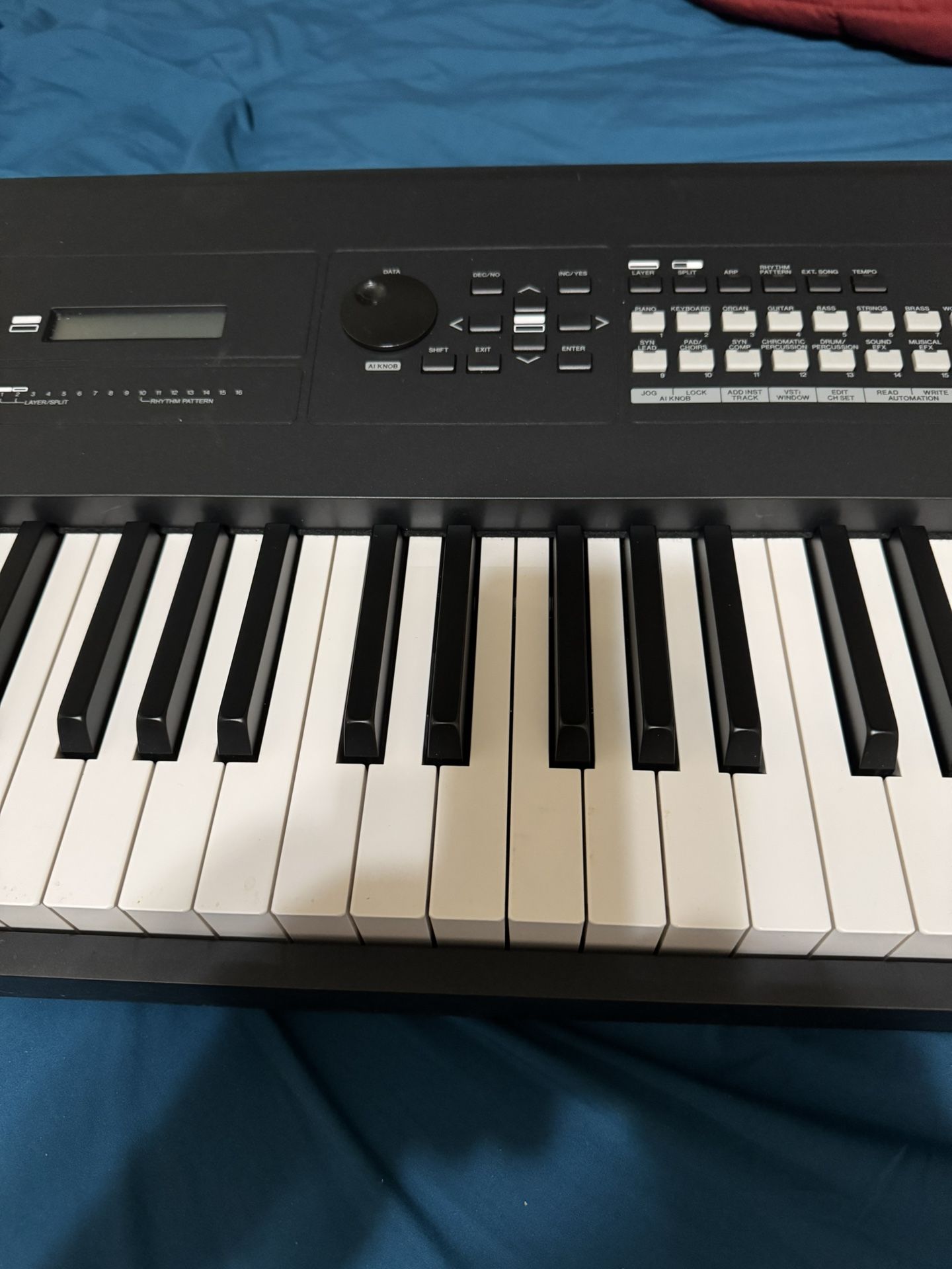 Yamaha MX88 (88 Key Weighted Action Synthesizer / Piano