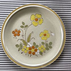 Vintage Japanese Hand Painted Stoneware Dinner Plate 