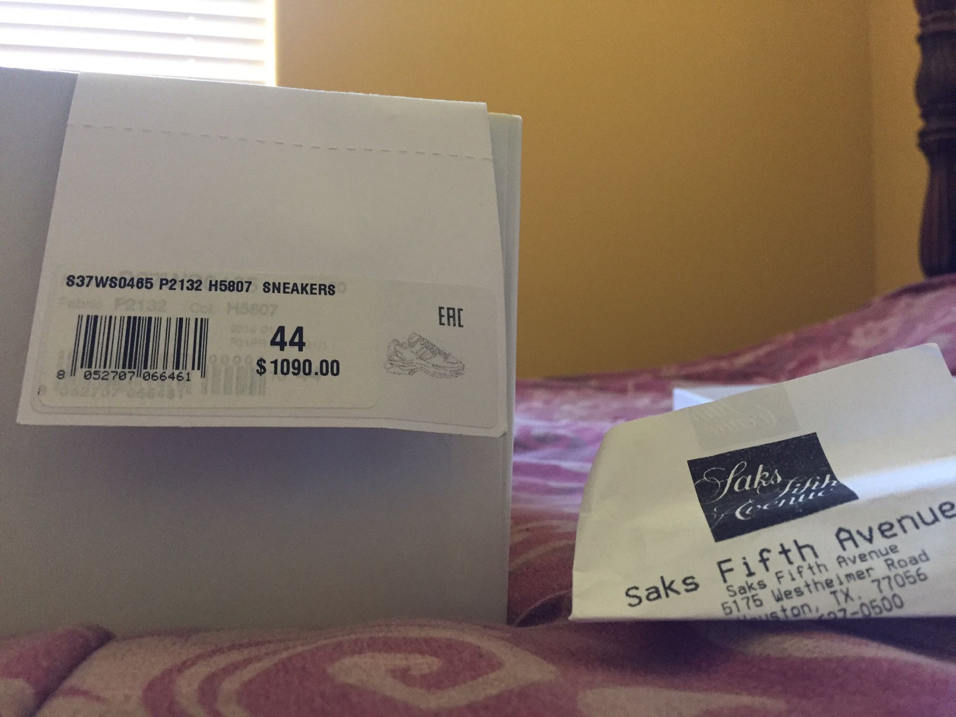 Mason Margielas Sneaker (size 44)  & Accessories