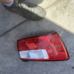 2012 2017 Kia Rio Driver Left Taillight