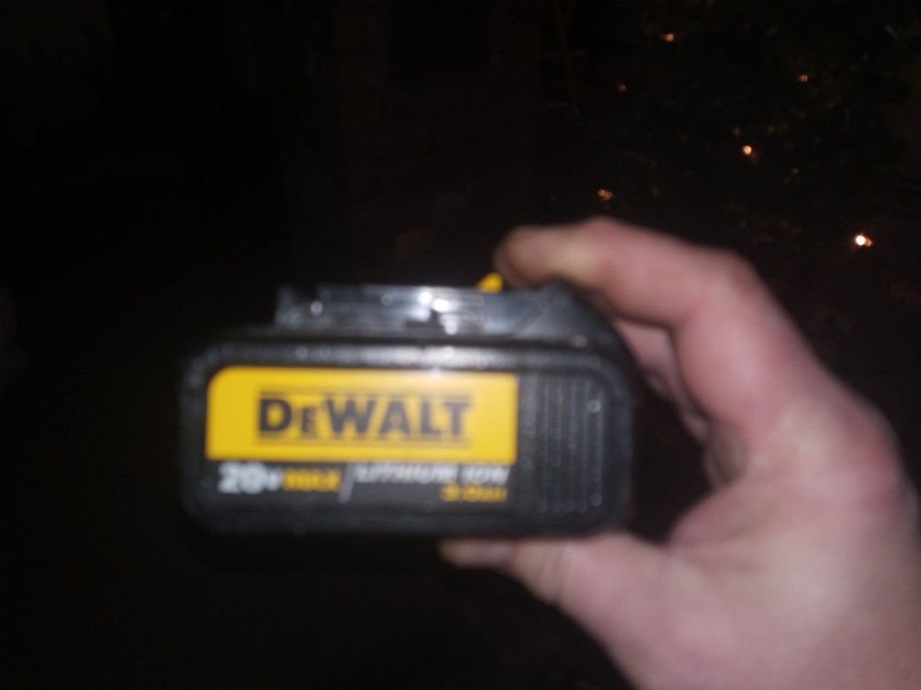 Dewalt 20 Volt Max Battery 60 Amp