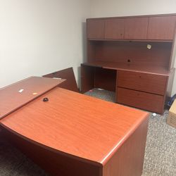 Free Office Desk