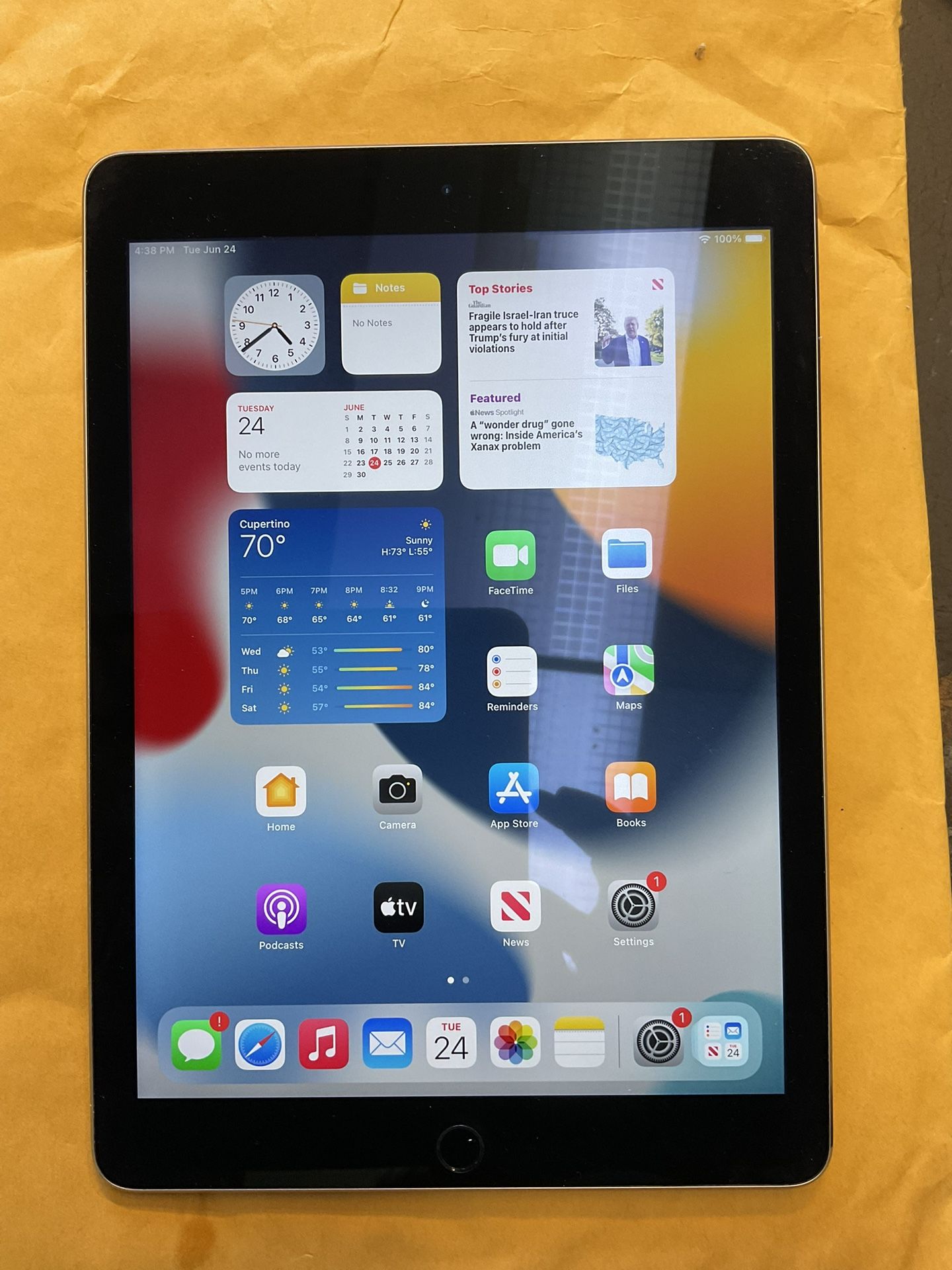 iPad Air 2, 16 GB with WiFi