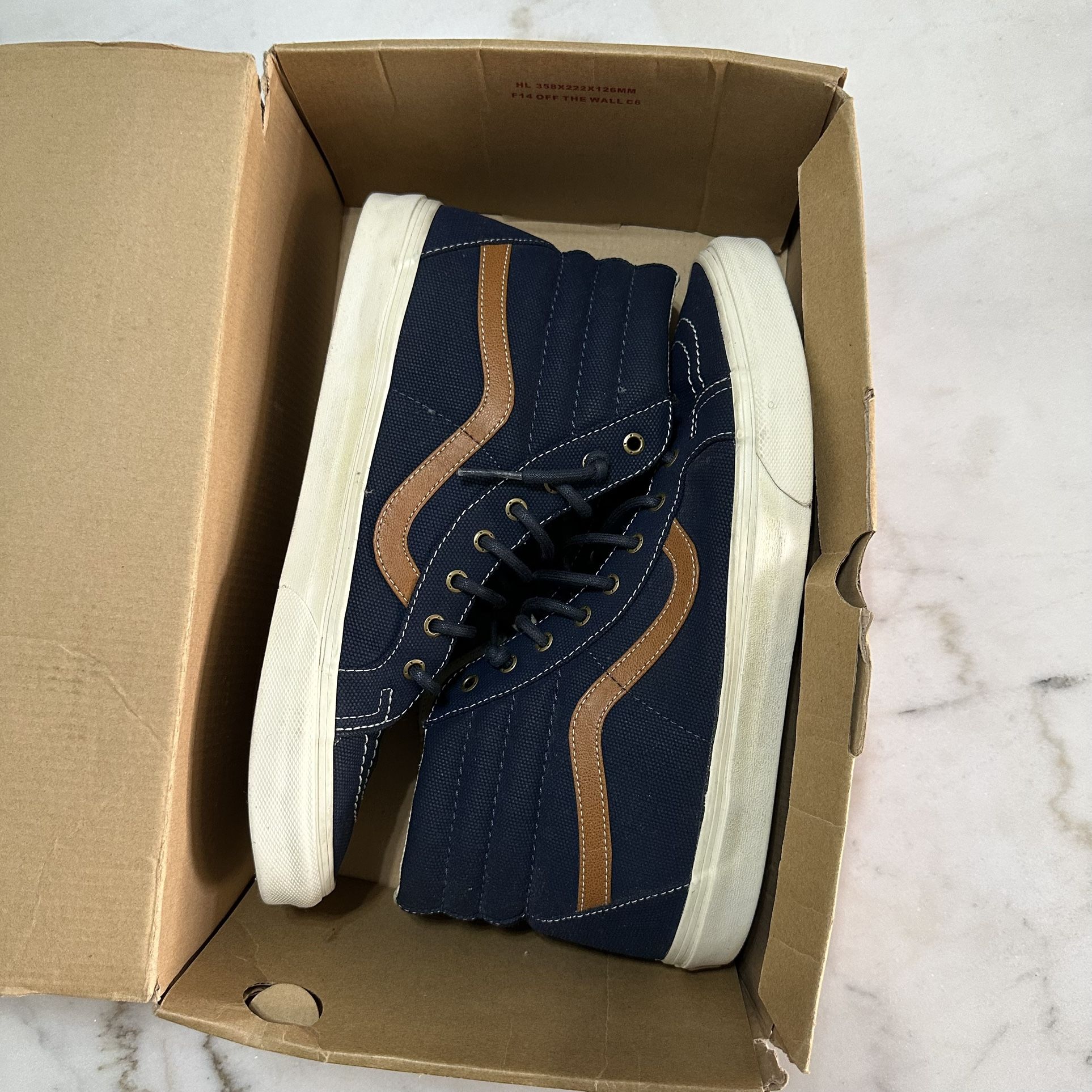 Vans Sneakers