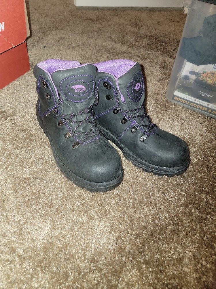 Steel toe boots women's