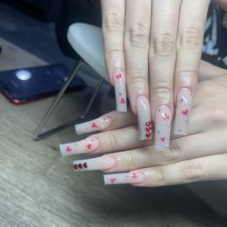 Nails 
