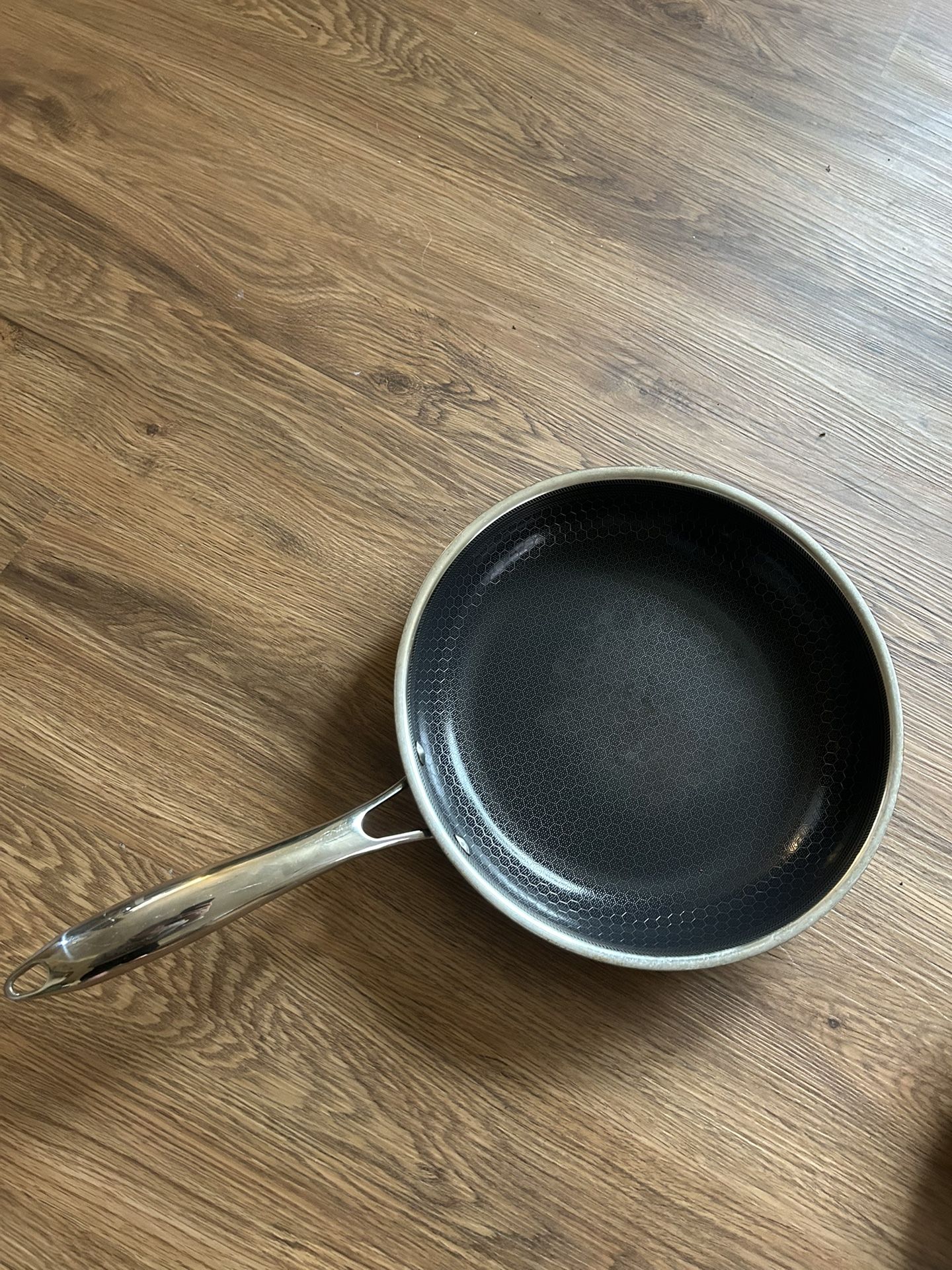 New Hexclad Frying Pan 10”