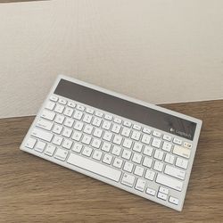 Logitech Solar-powered keyboard