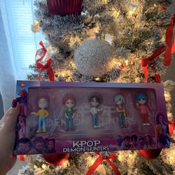 Kpop toys 