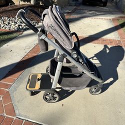 Uppababy Mesa V1 w/ Piggyback and Carry-All