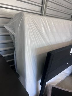 Queen mattress