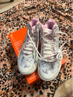 Moolah basketball shoes