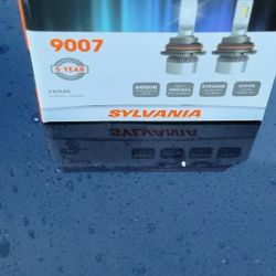 BUNDLE JUMP STARTER 1500 / LED BULBS 