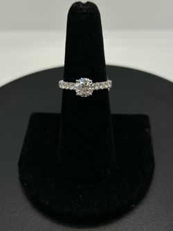 BRAND NEW 14KW 2CTW Round Cut Engagement Ring