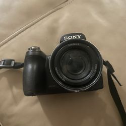 Sony Cyber-shot DSC-HX1.