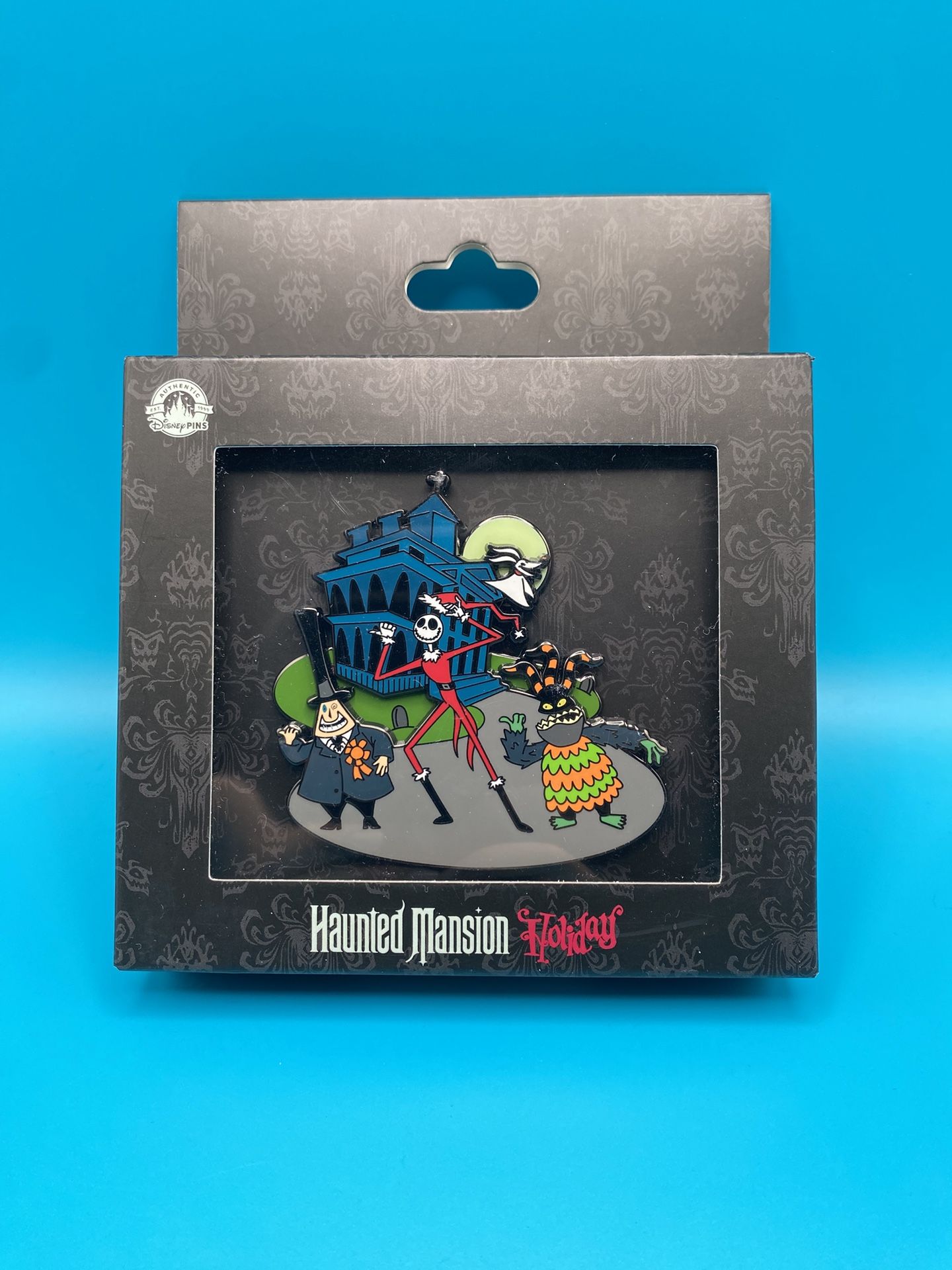 (NEW) Disney Parks 2023 Disney Haunted Mansion Holiday Jumbo Pin The Nightmare Before Christmas (Glow in the Dark)