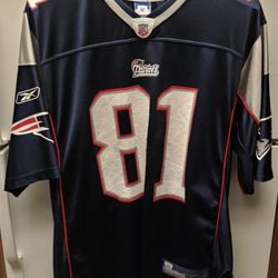New England Patriots Jersey Large NFL Football Fast Shipping Reebok Fast Ship L
