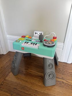 Fisher Price Laugh and Learn Dj Table