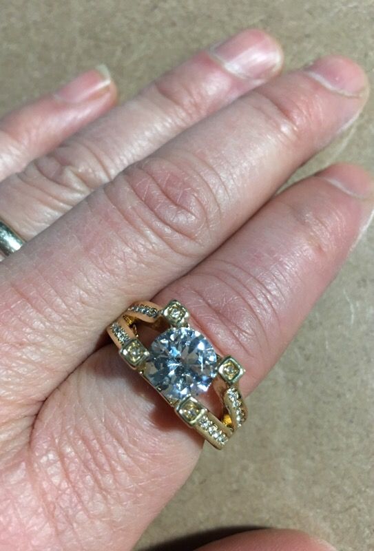 Beautiful women’s new styles cz diamondque in yellow gold filled