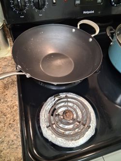 Aluminum 14 in x 4 in Deep Skillet
