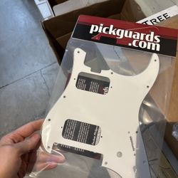 Charvel So Cal Guitar Pickguard White