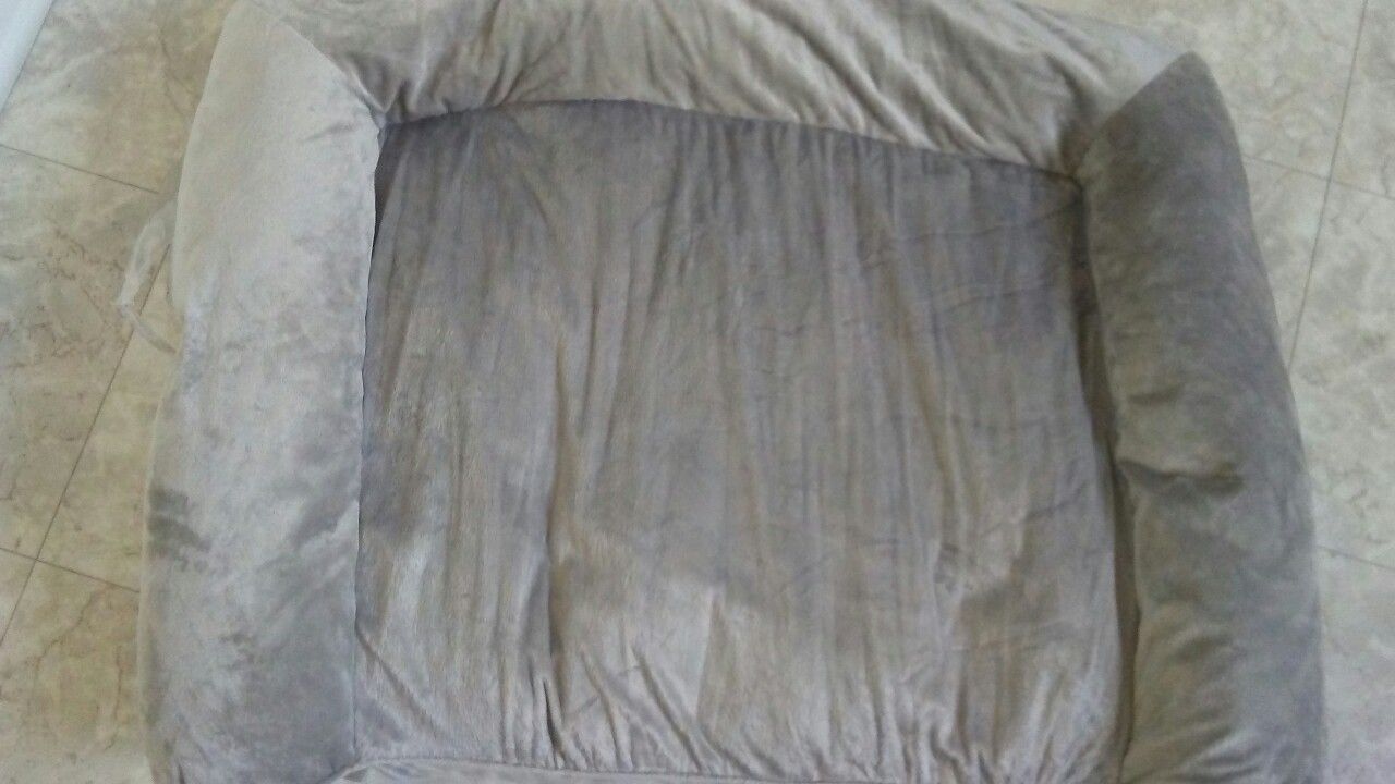 Dog bed
